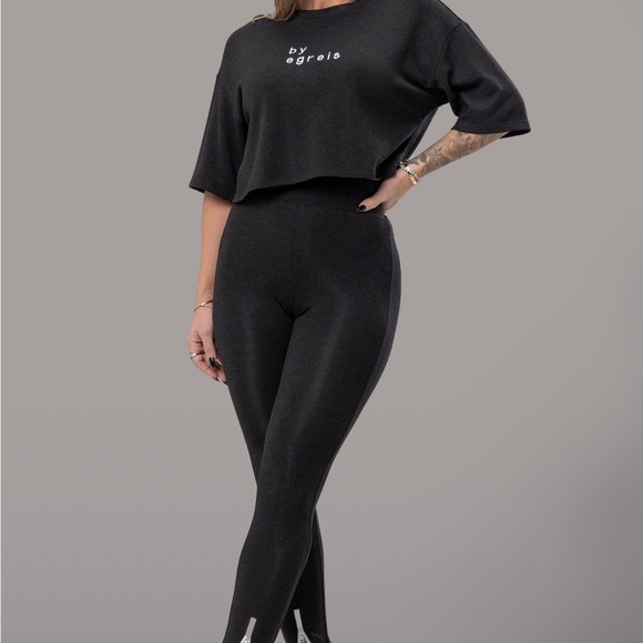 Byegreis Pants - NWT Byegreis Large 2 piece set.